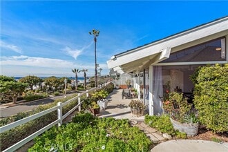 Building Photo - 308 Camino San Clemente