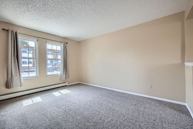 Photo - 1233 Willow Bend C Townhome