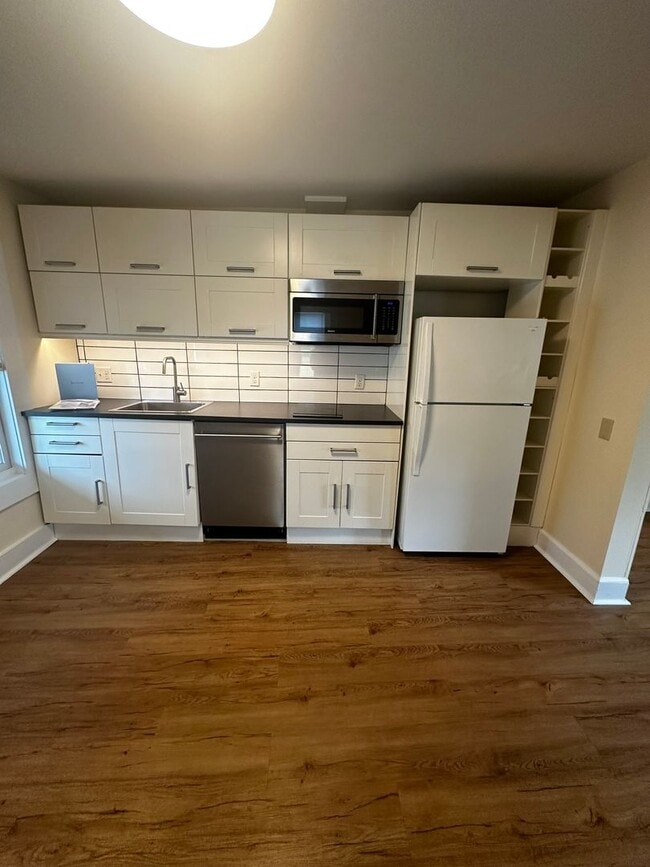 Photo - 9 Lakeview Terrace Apartment