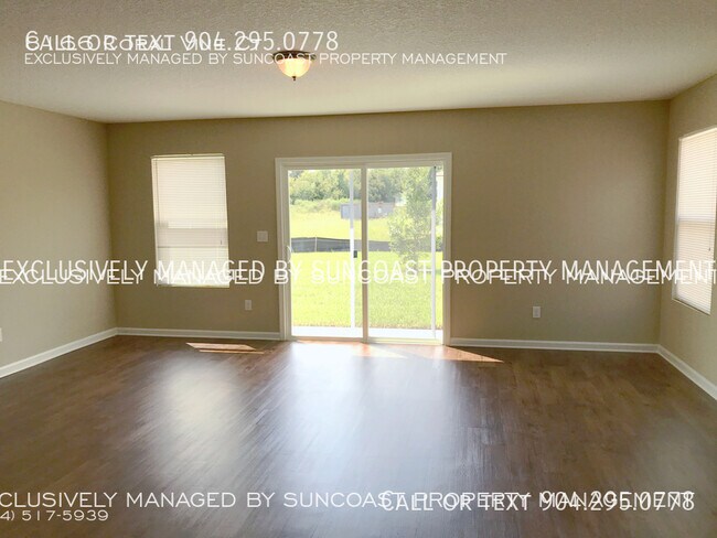 Building Photo - Beautiful 4BR/2BA Home for Rent in 32219!