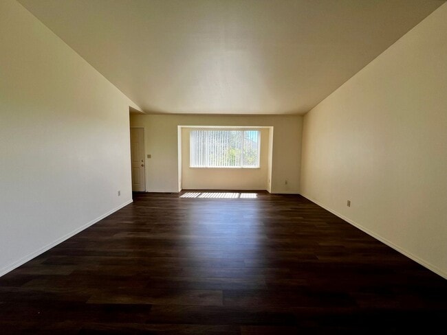 Building Photo - 5301 Tumac Dr