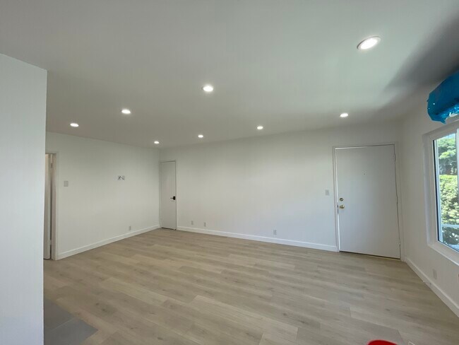 Building Photo - 2645 28th St