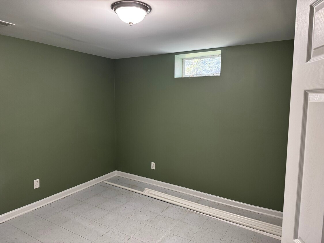 Foto del edificio - 3333 Pickwick Ln