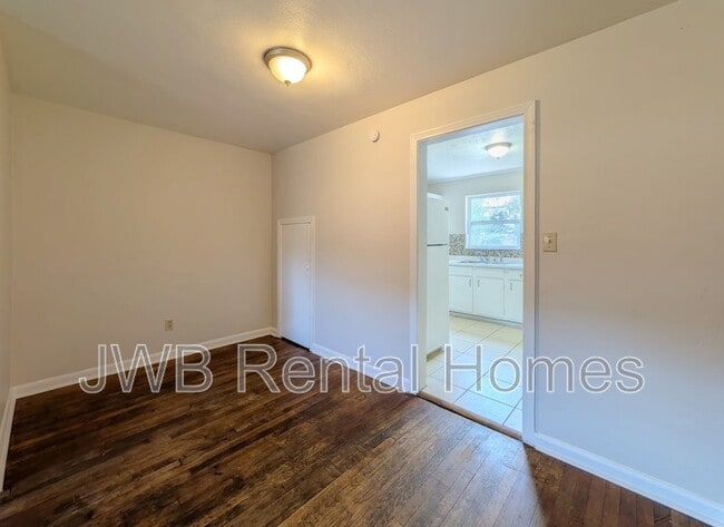 Building Photo - 3126 Belden St