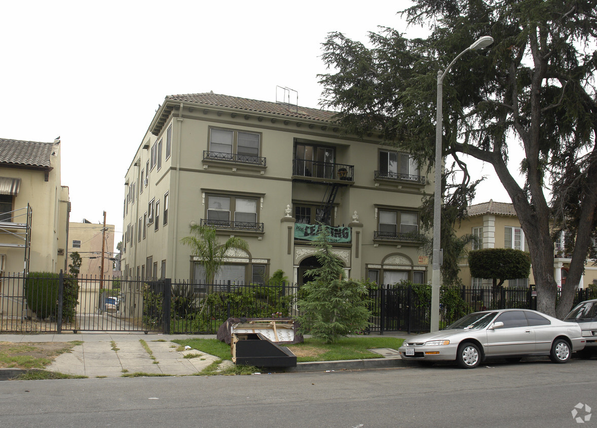 Foto del edificio - Alexandria Manor