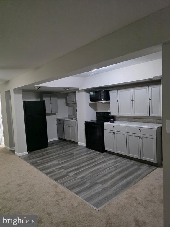 Foto del edificio - 6501 Royal Oaks Dr