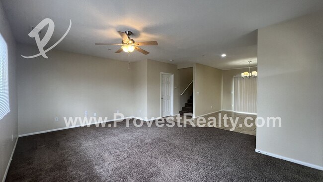 Building Photo - Spruce St 15967* / Wen