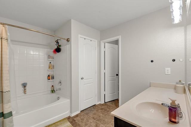 Foto del edificio - 4260 Aldridge Ln