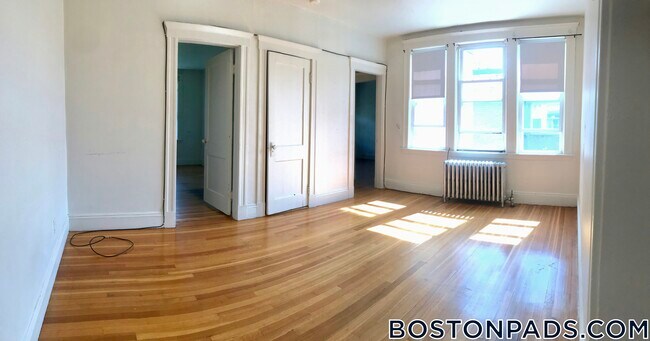 Foto del edificio - 1634-1640 Commonwealth Ave
