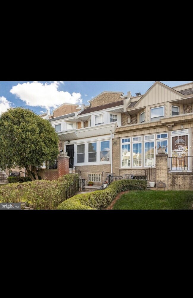 Foto del edificio - 5424 Diamond St