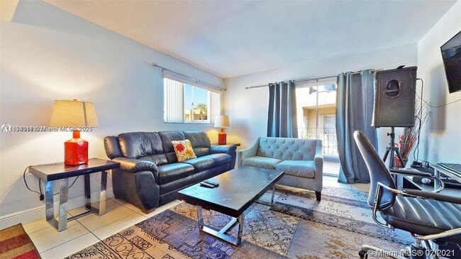 Foto del edificio - 2670 W 76th St