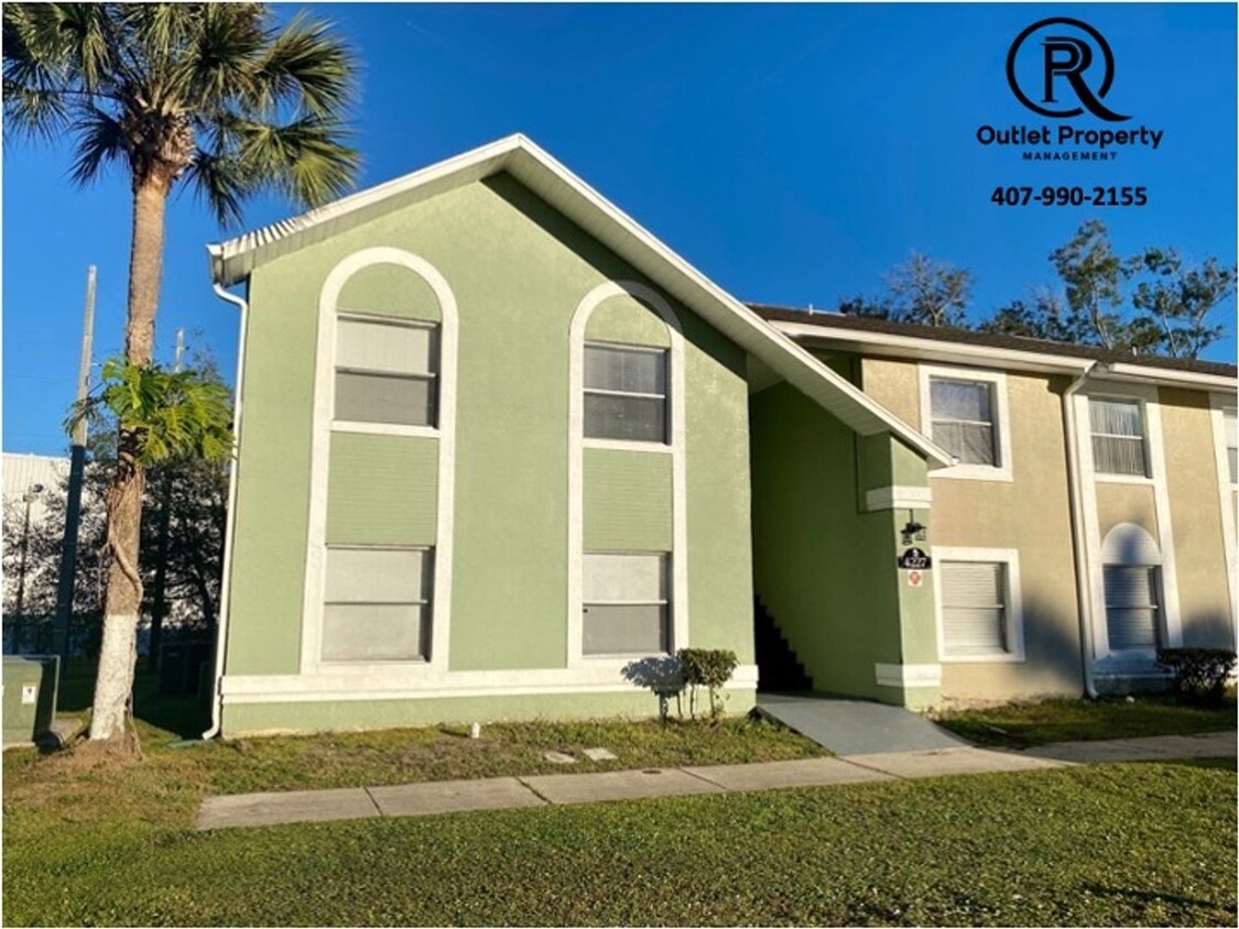Primary Photo - Fantastic 2/2 Condo ****Ready to Move****