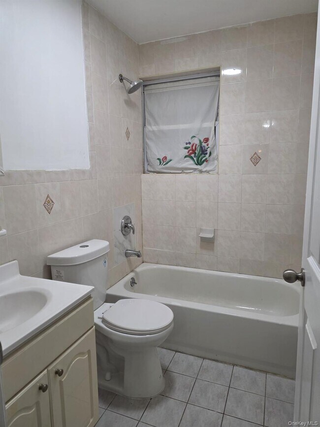 Foto del edificio - 400 Crescent St.