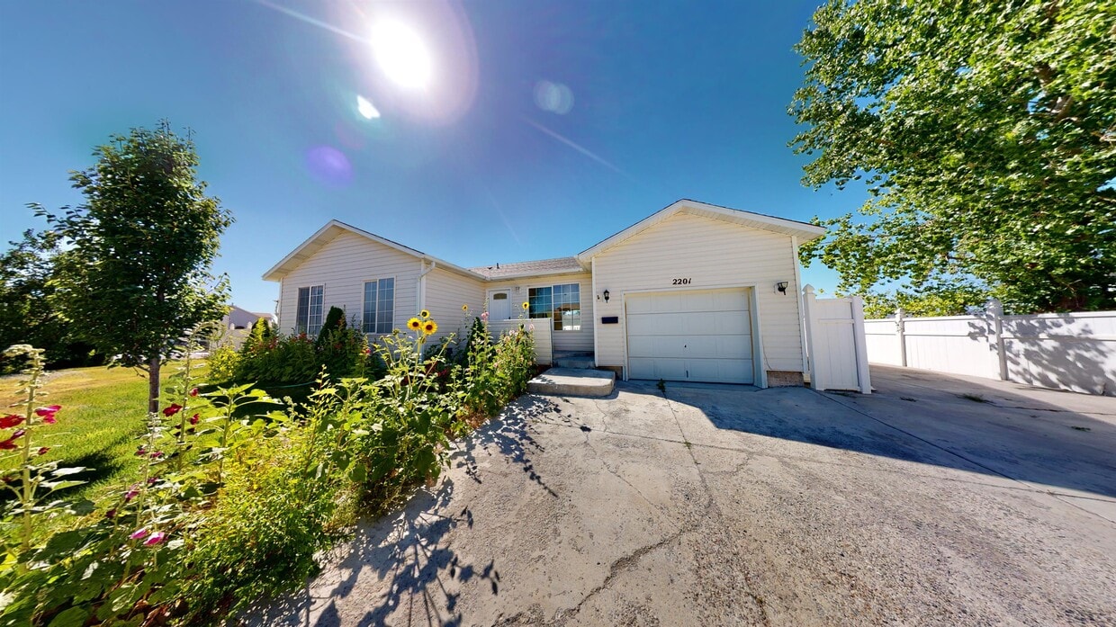 2201 Liberty Dr, Elko, NV 89801 House Rental in Elko, NV