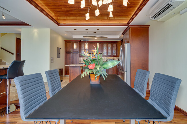 Foto del edificio - 2333 Kapiolani Blvd