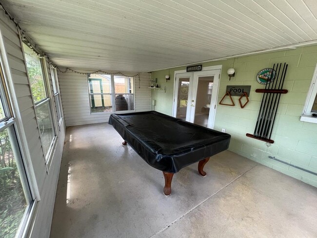 Foto del edificio - 2909 Cedaridge Dr