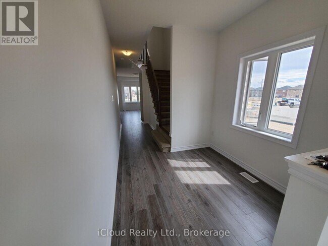 Photo du bâtiment - 152 Werry Ave