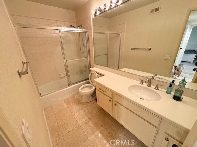 Building Photo - 10 Monterey