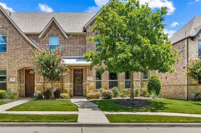 Building Photo - 313 Tottenham Ct