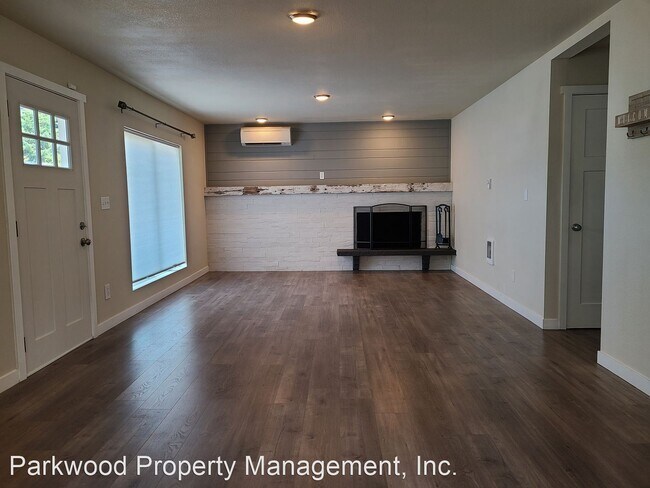 Building Photo - 3 br, 2 bath House - 6401 S Fife St