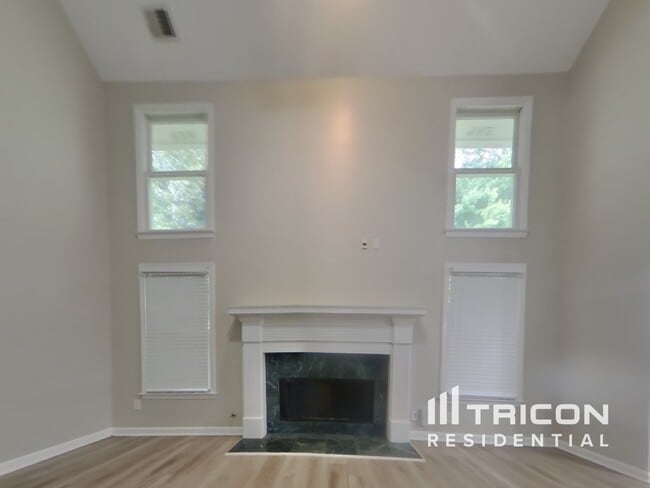 Building Photo - 4529 Sawnee Trl NW