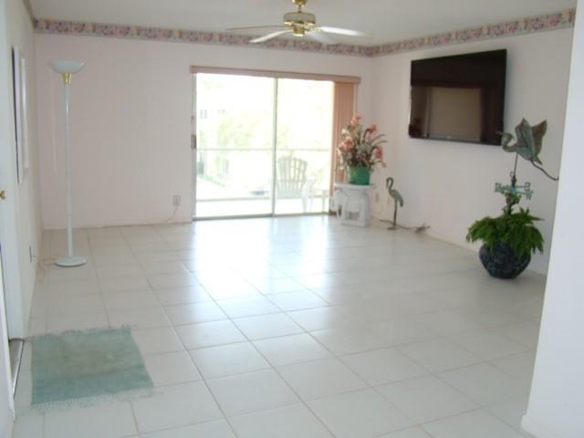 Foto principal - 620 NW 13th St