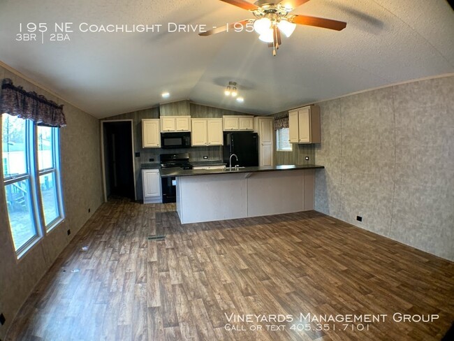Building Photo - Coachlight North MHP