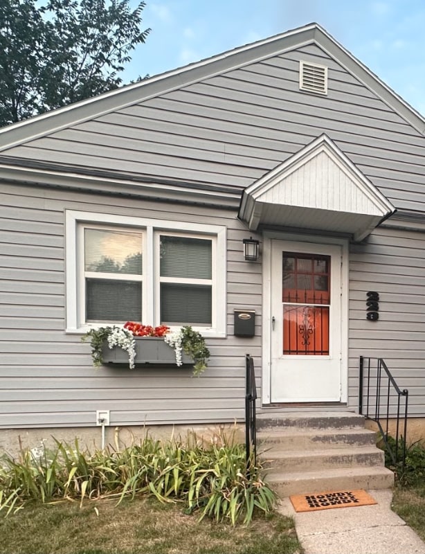 Building Photo - 223 S Thurmond St