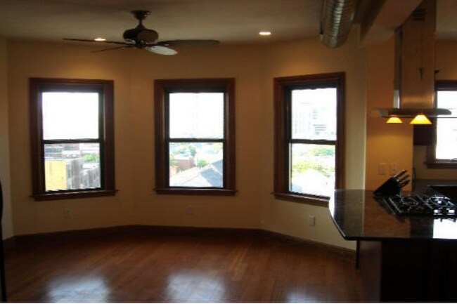 Foto del edificio - 176 Hillside St