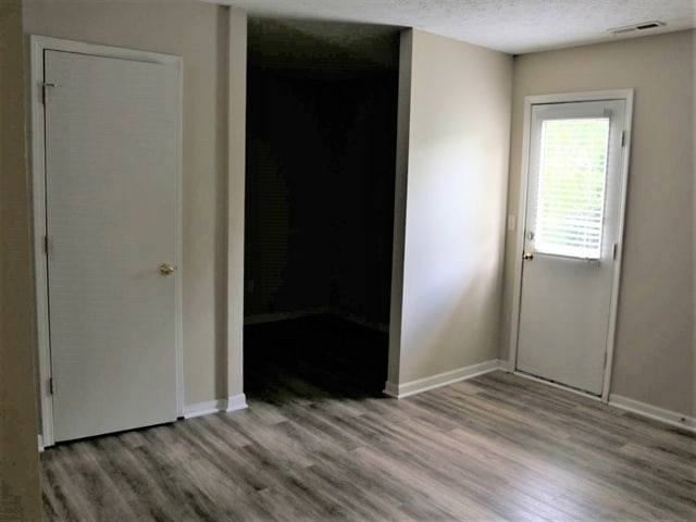 Building Photo - 4190 Salem Dr
