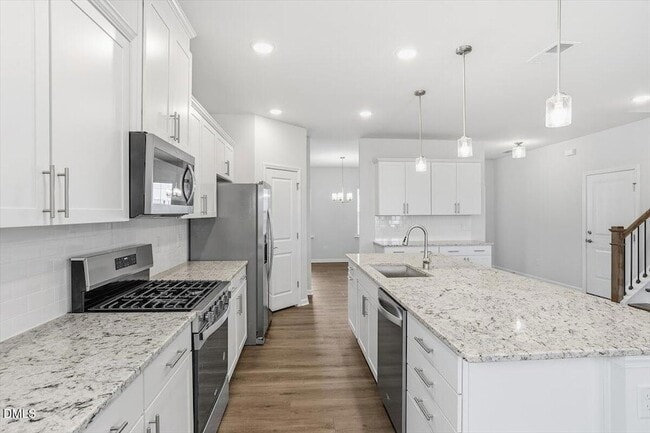 Foto del edificio - 465 Grange Farm Pl