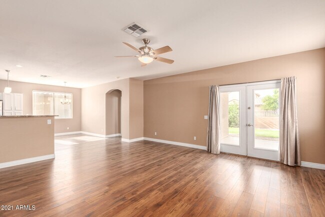 Building Photo - 20998 E Desert Hills Blvd