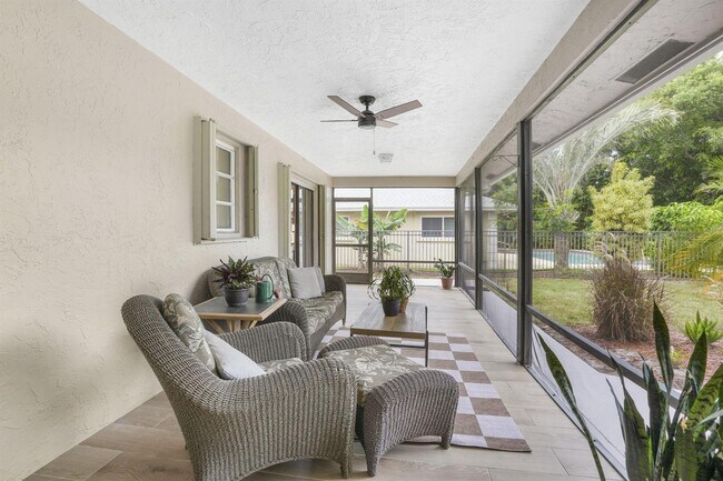 Foto del edificio - 3398 Lakeview Dr
