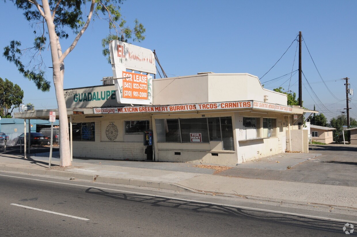 Foto principal - 903 E 6th St