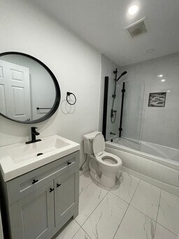 Photo du bâtiment - 463-479 Rue Galt