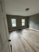 Building Photo - 401 Shonnard St
