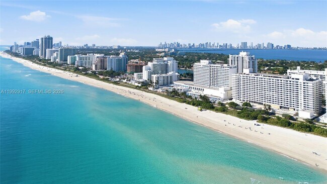 Building Photo - 5555 Collins Ave