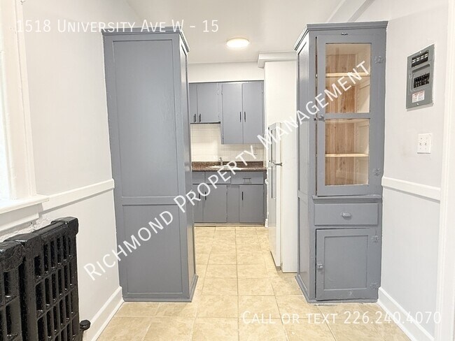 Building Photo - 1518 University Ave W