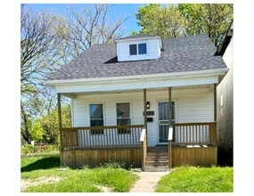 Building Photo - 7520 Hanover Ave