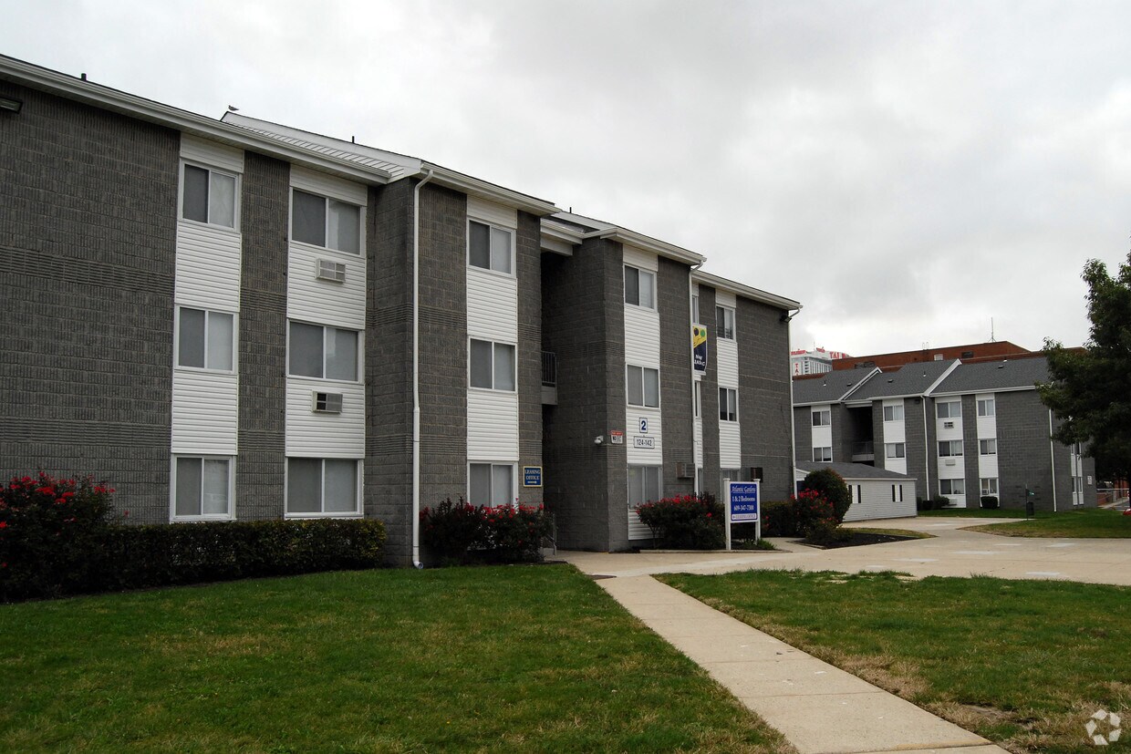 Building Photo - 111 N South Carolina Ave