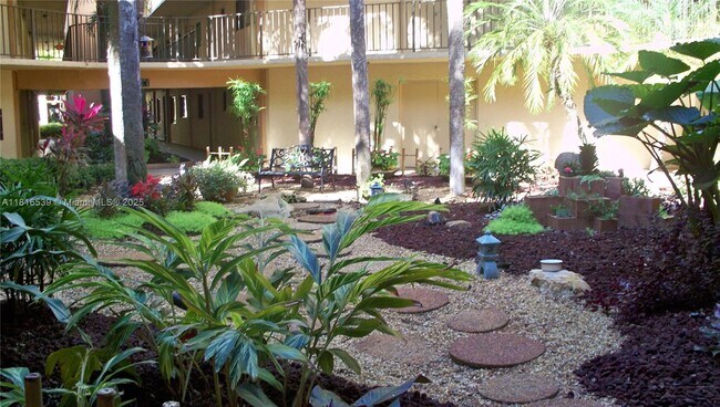 Building Photo - 8045 SW 107th Ave