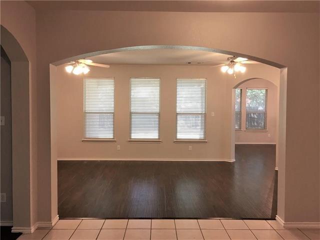 Building Photo - 8004 Ranchvale Ln