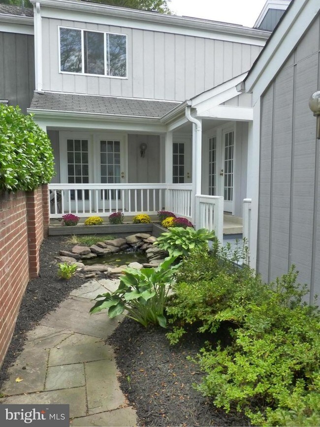 Building Photo - 20626 Highland Hall Dr