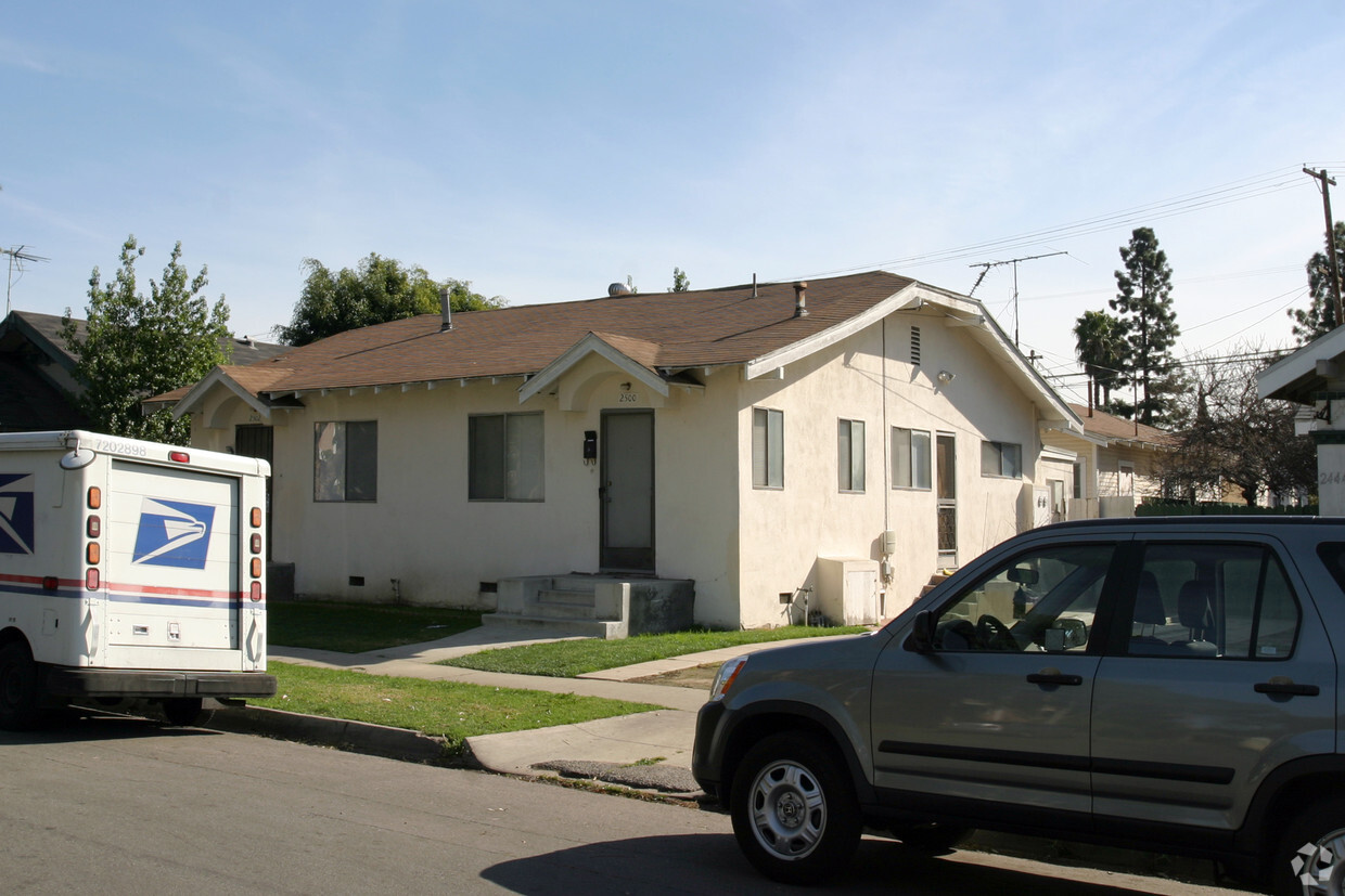 Foto principal - 2500 15th St