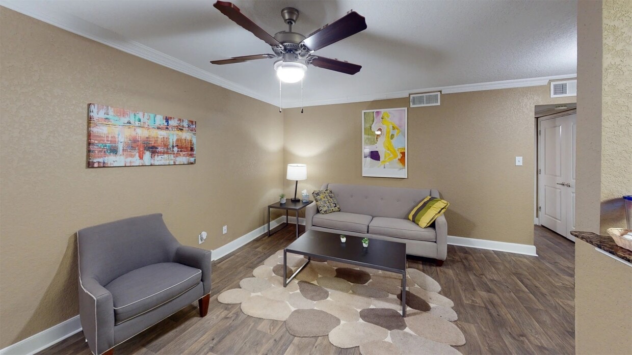 Primary Photo - 4101 E NASA Pkwy