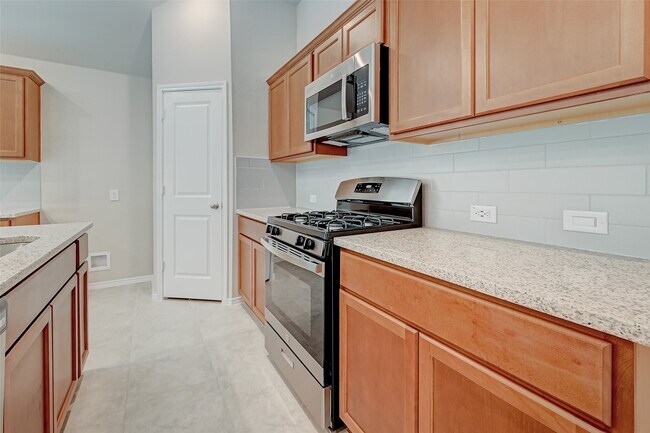 Foto del edificio - 32037 Trails End Rd