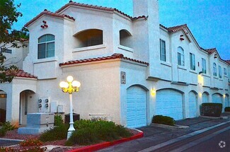 Building Photo - 2975 Bluegrass Ln