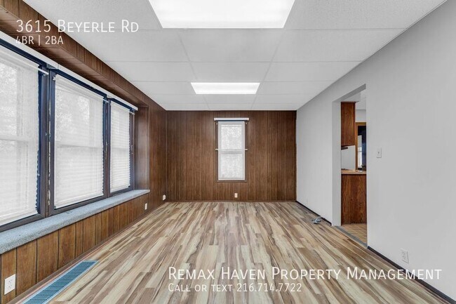 Building Photo - 3615 Beyerle, Cleveland -  Spacious 4 bedr...