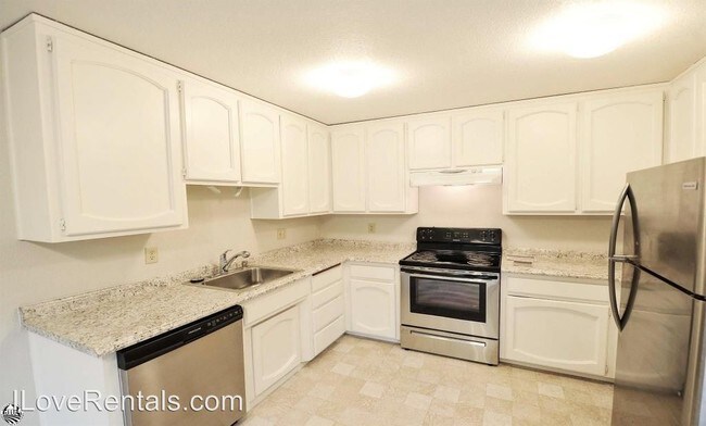 Building Photo - 24510 CA-108