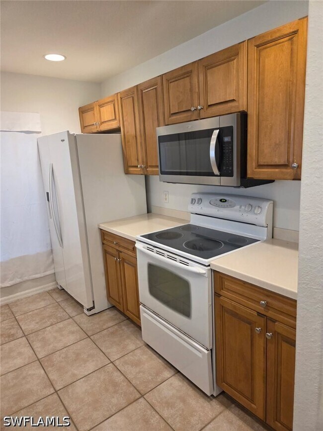 Foto del edificio - 9450 Ivy Brook Run